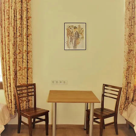 Hostel Station